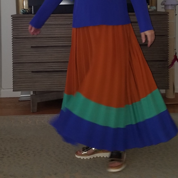 ISSEY MIYAKE Maxi Skirt - Picture 6 of 16